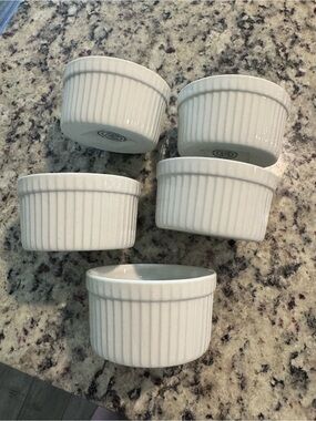 White Ceramic Ramekin Dishes